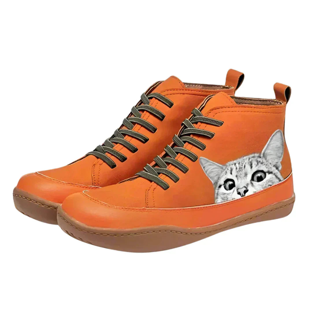 Savrani™ | Leather ankle boots for cat lovers