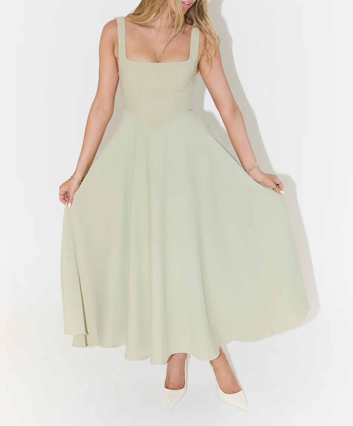 Avenli | Helnen high midi dress