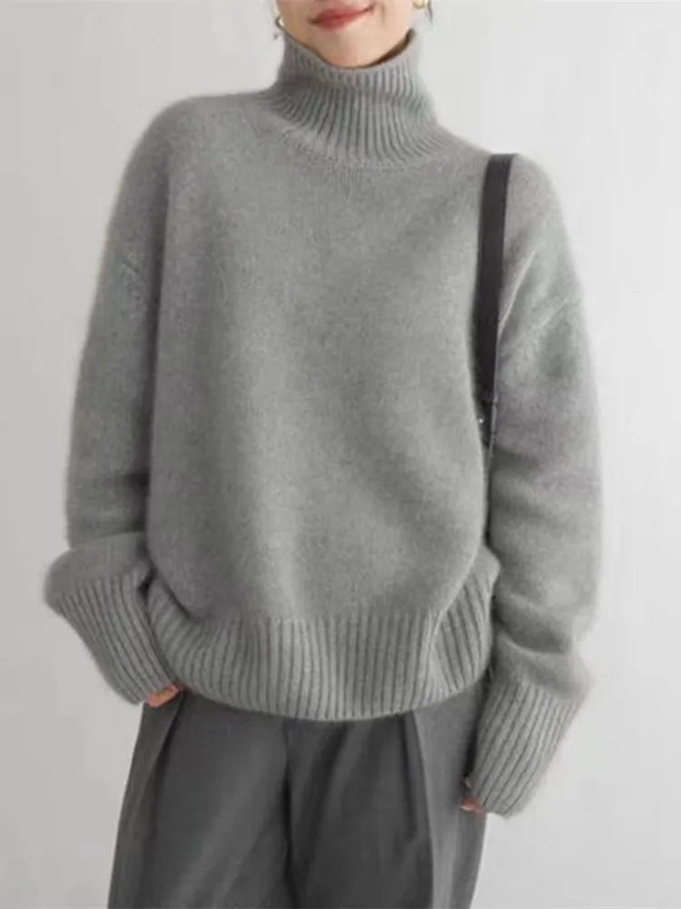 Isa - High-necked cashmere jumper