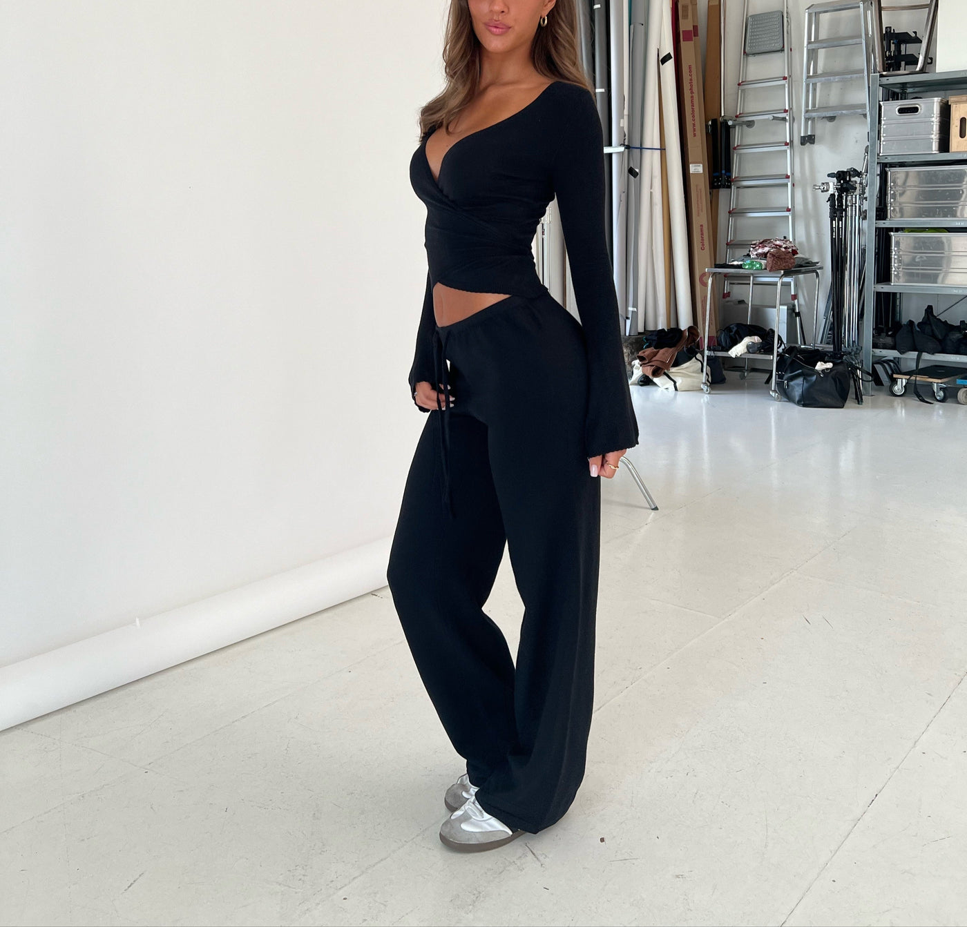 Avenli | Black