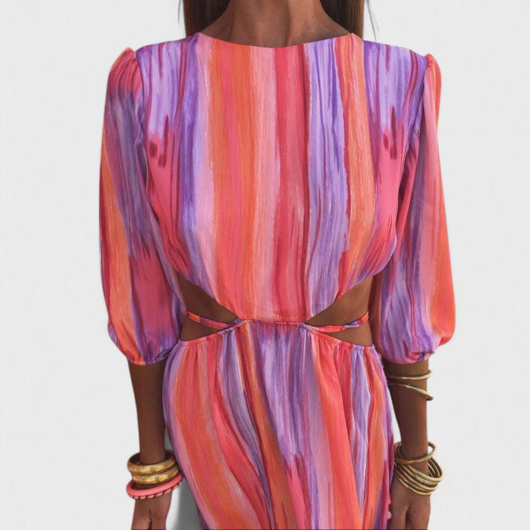 Paloma - Elegant cloth with cut 