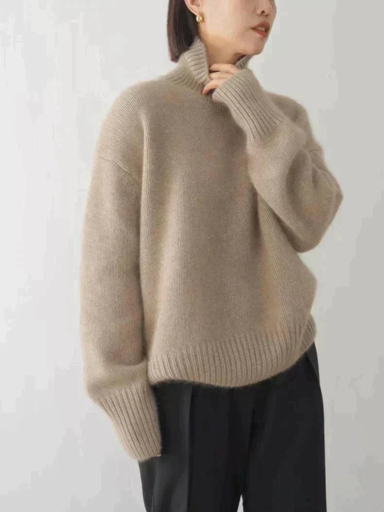 Isa - High-necked cashmere jumper