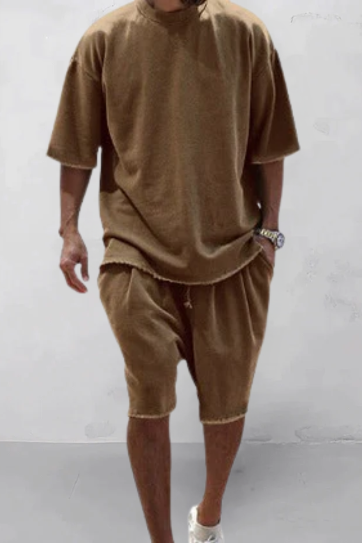 Avenli | Casual and sporty outfit for all occasions 
