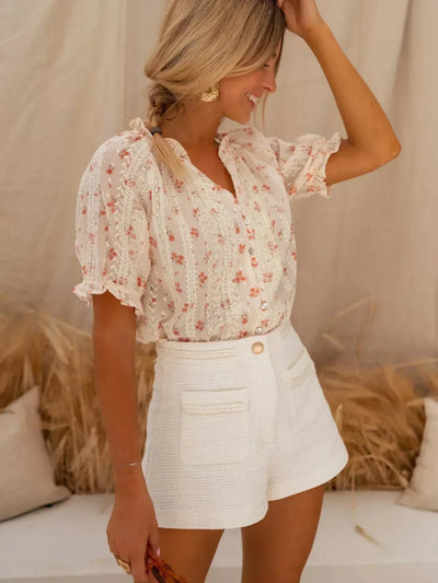 Avenli™ | Blouse with flowers and summery charm
